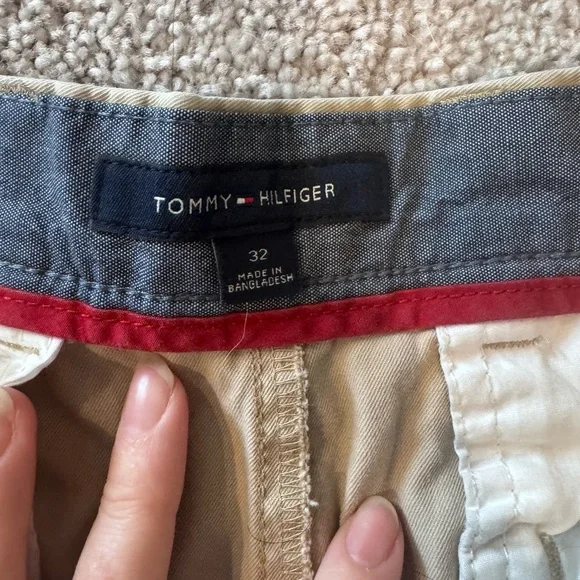 Men’s Khaki shorts - Picture 2 of 4